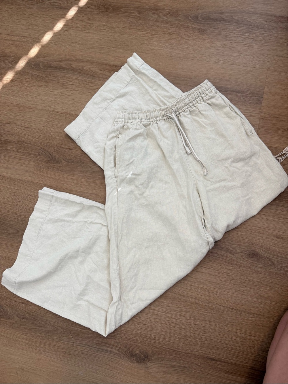 Max Studio Wide Leg Drawstring Pants in Light Cream